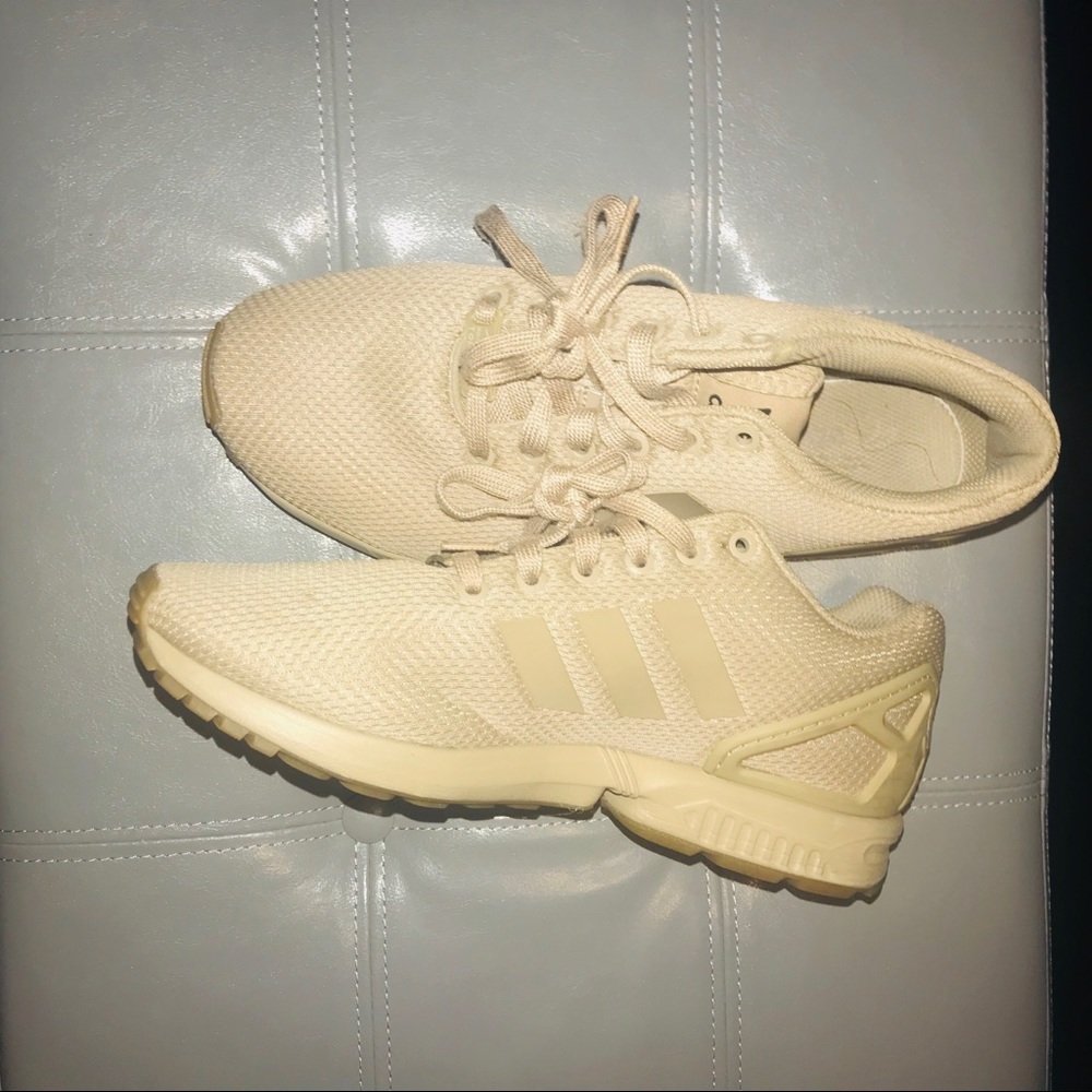 Adidas - Picture 2 of 2
